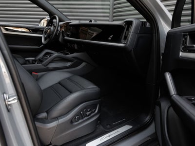 2026 Porsche Cayenne Cayenne Coupe