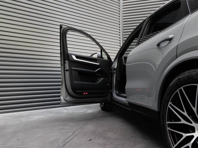 2026 Porsche Cayenne Cayenne Coupe