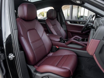 2026 Porsche Cayenne Cayenne Coupe