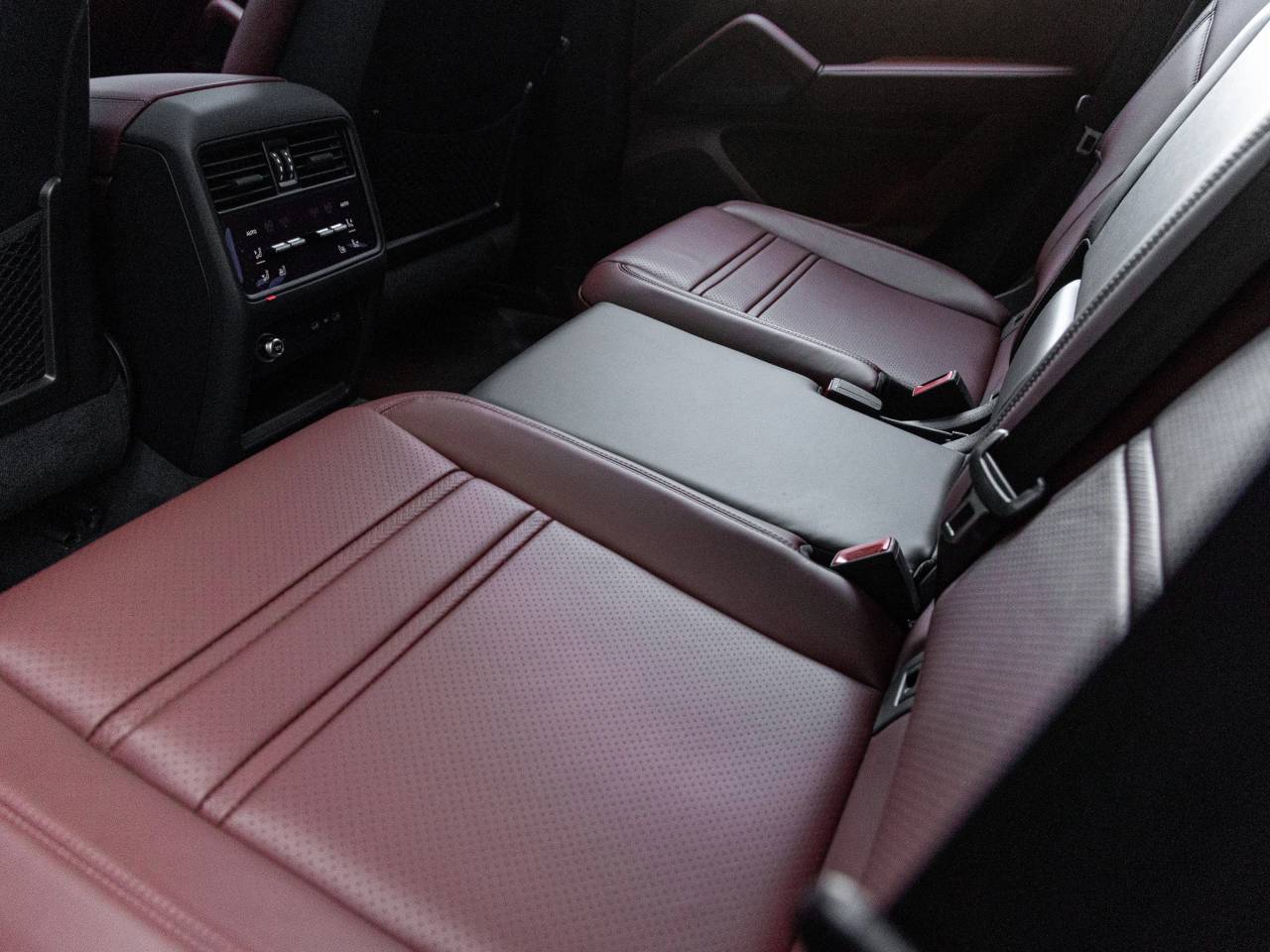 2026 Porsche Cayenne Cayenne Coupe