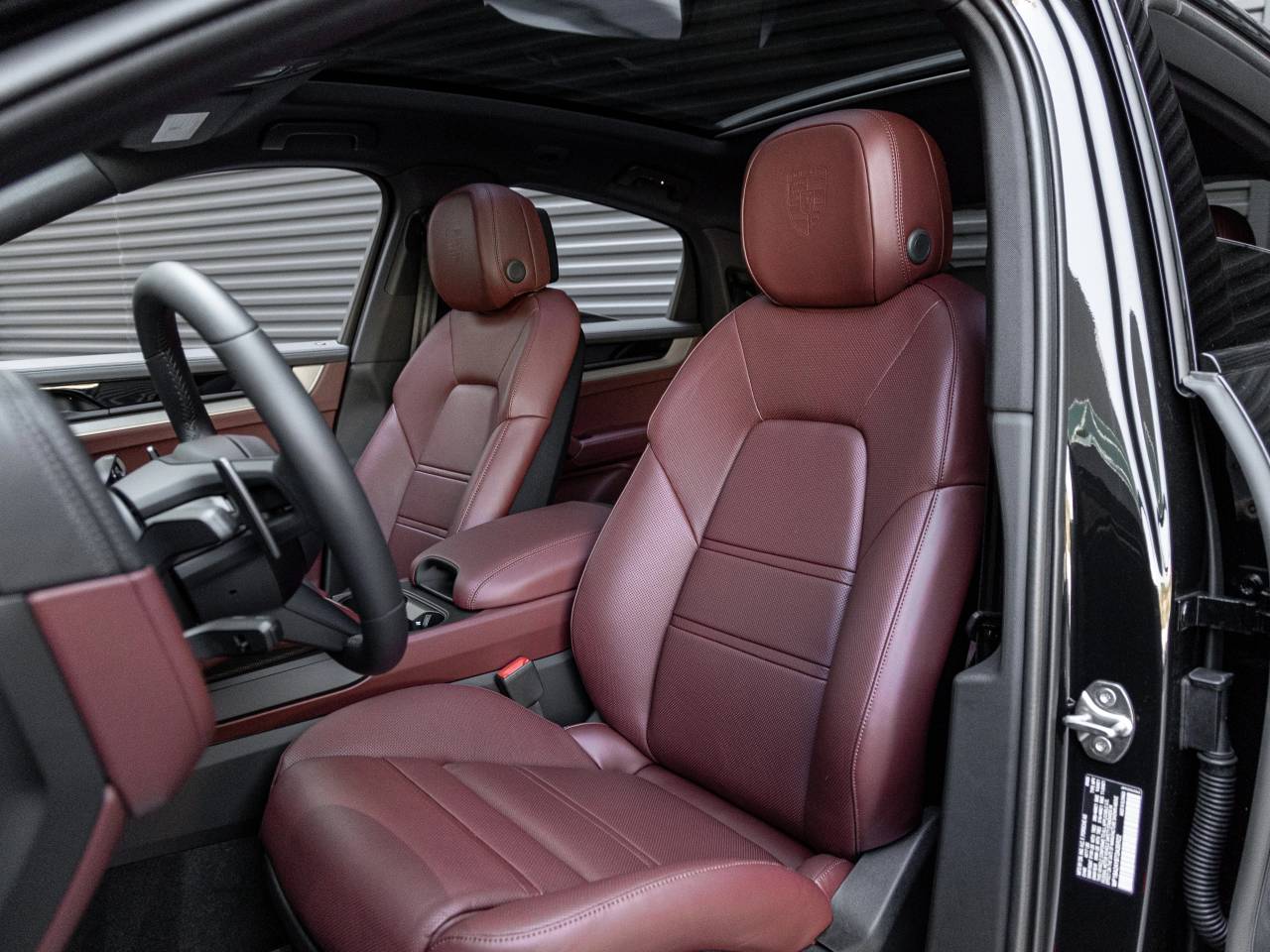 2026 Porsche Cayenne Cayenne Coupe