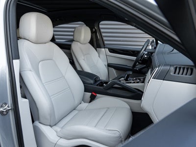 2022 Porsche Cayenne Cayenne Coupe