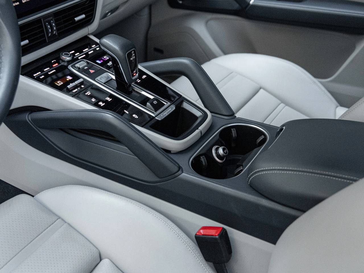 2022 Porsche Cayenne Cayenne Coupe