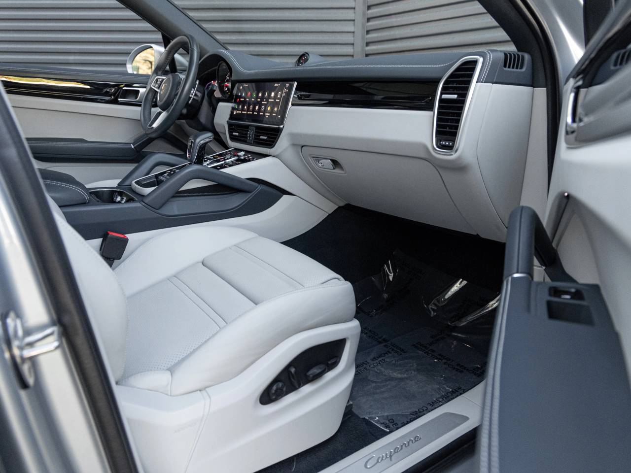 2022 Porsche Cayenne Cayenne Coupe