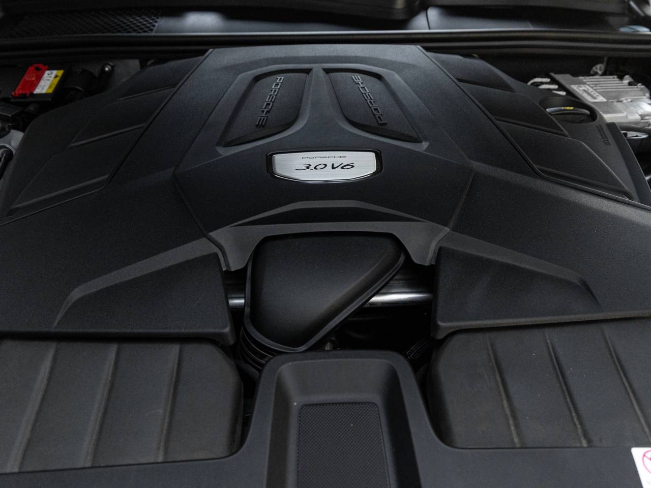 2022 Porsche Cayenne Cayenne Coupe