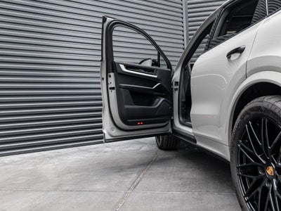 2025 Porsche Cayenne Cayenne Coupe