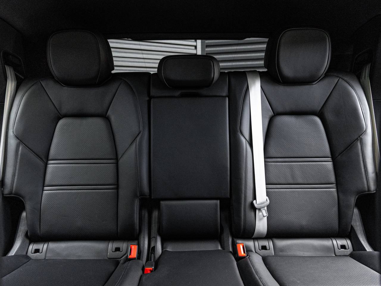 2025 Porsche Cayenne Cayenne Coupe