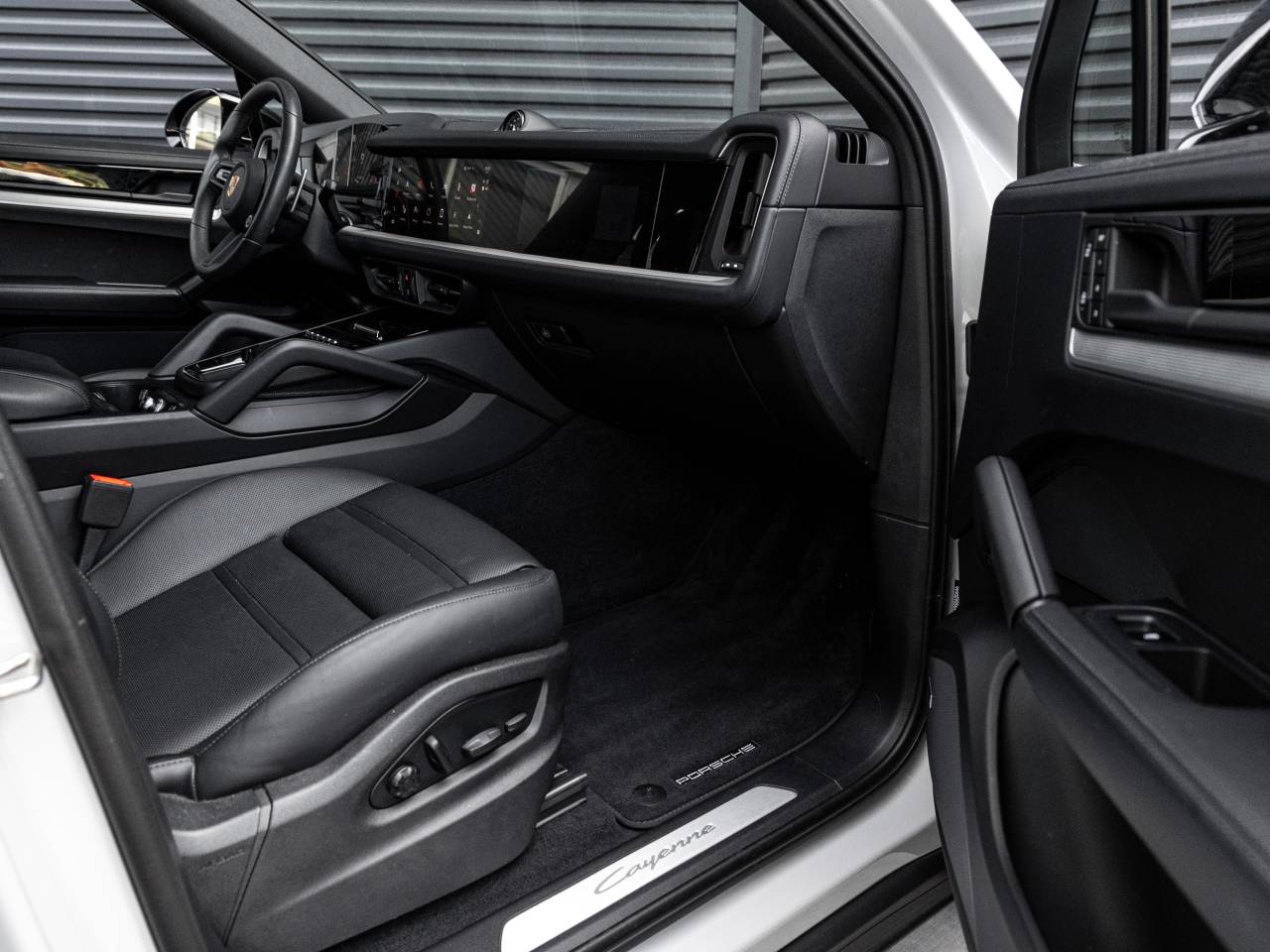 2025 Porsche Cayenne Cayenne Coupe