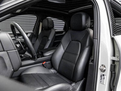 2025 Porsche Cayenne Cayenne Coupe