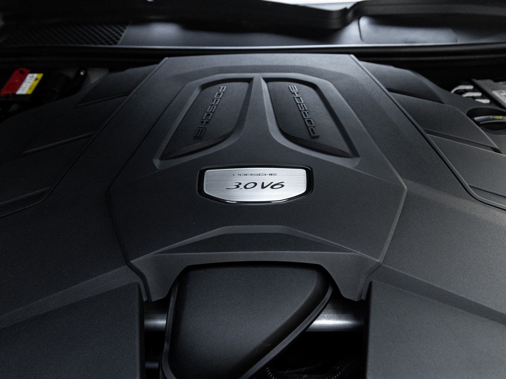 2021 Porsche Cayenne Cayenne Coupe