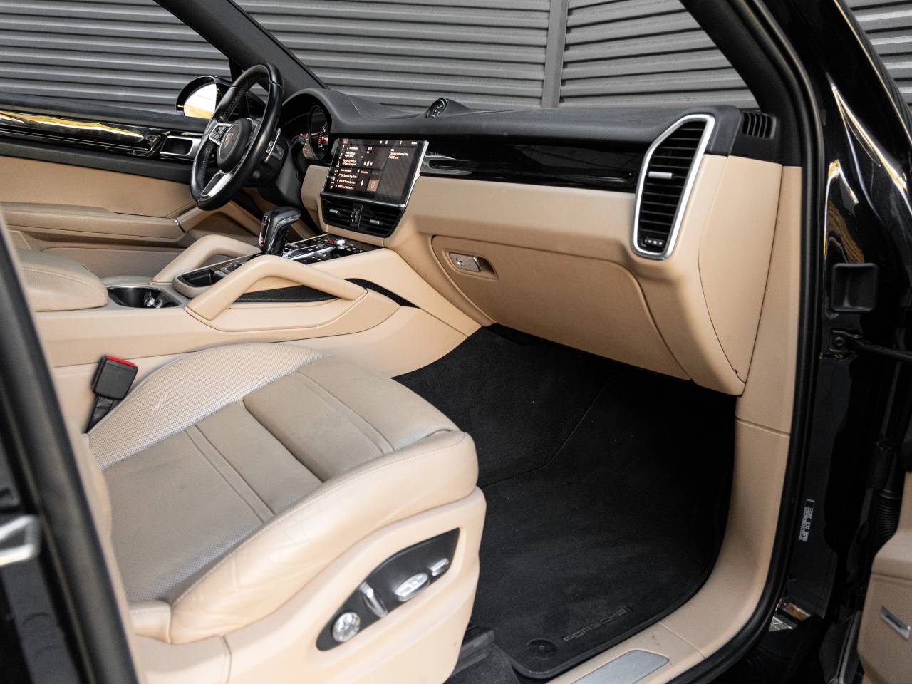 2021 Porsche Cayenne Cayenne Coupe