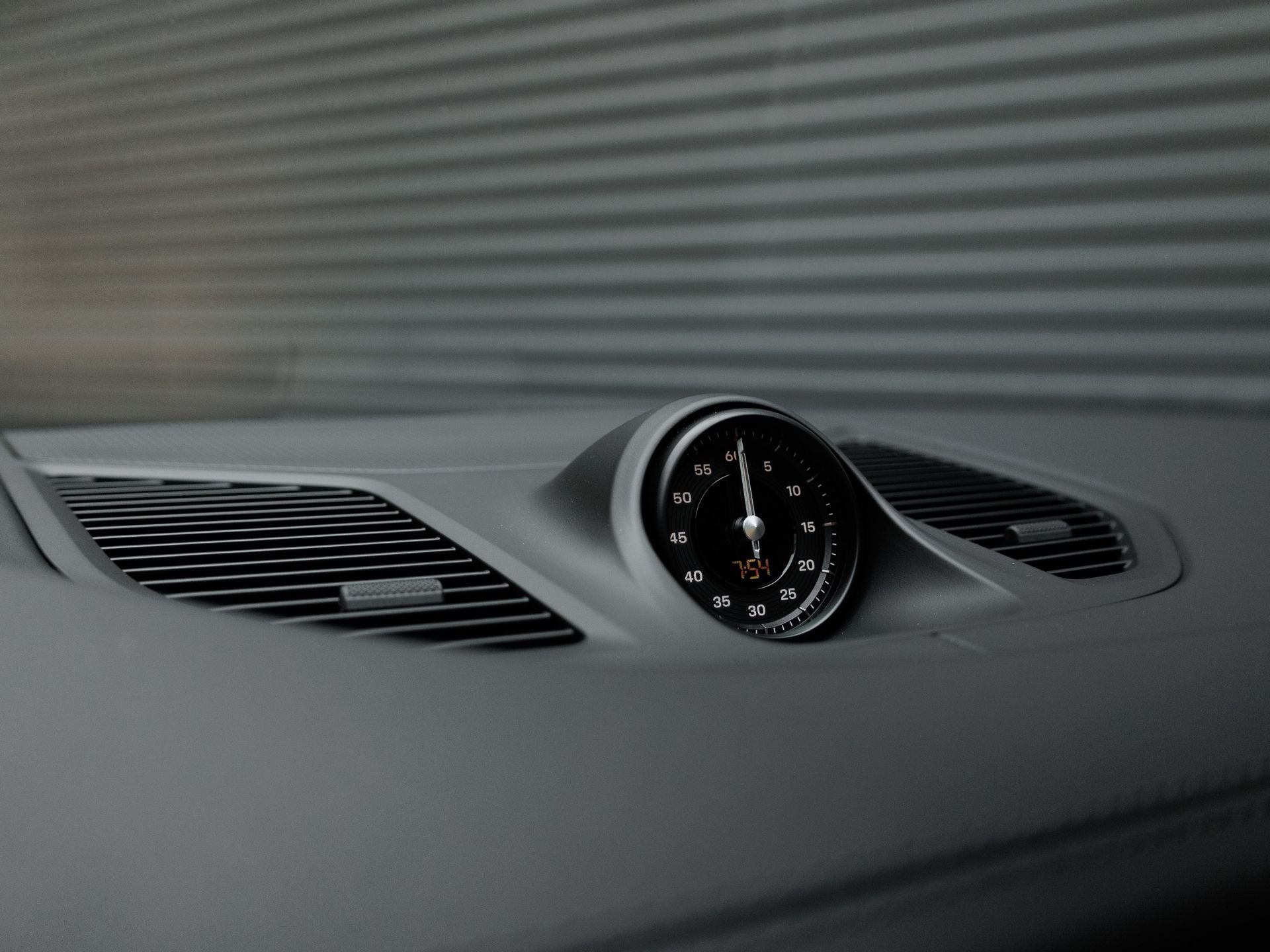 2025 Porsche Cayenne Coupe