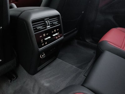 2025 Porsche Cayenne Coupe