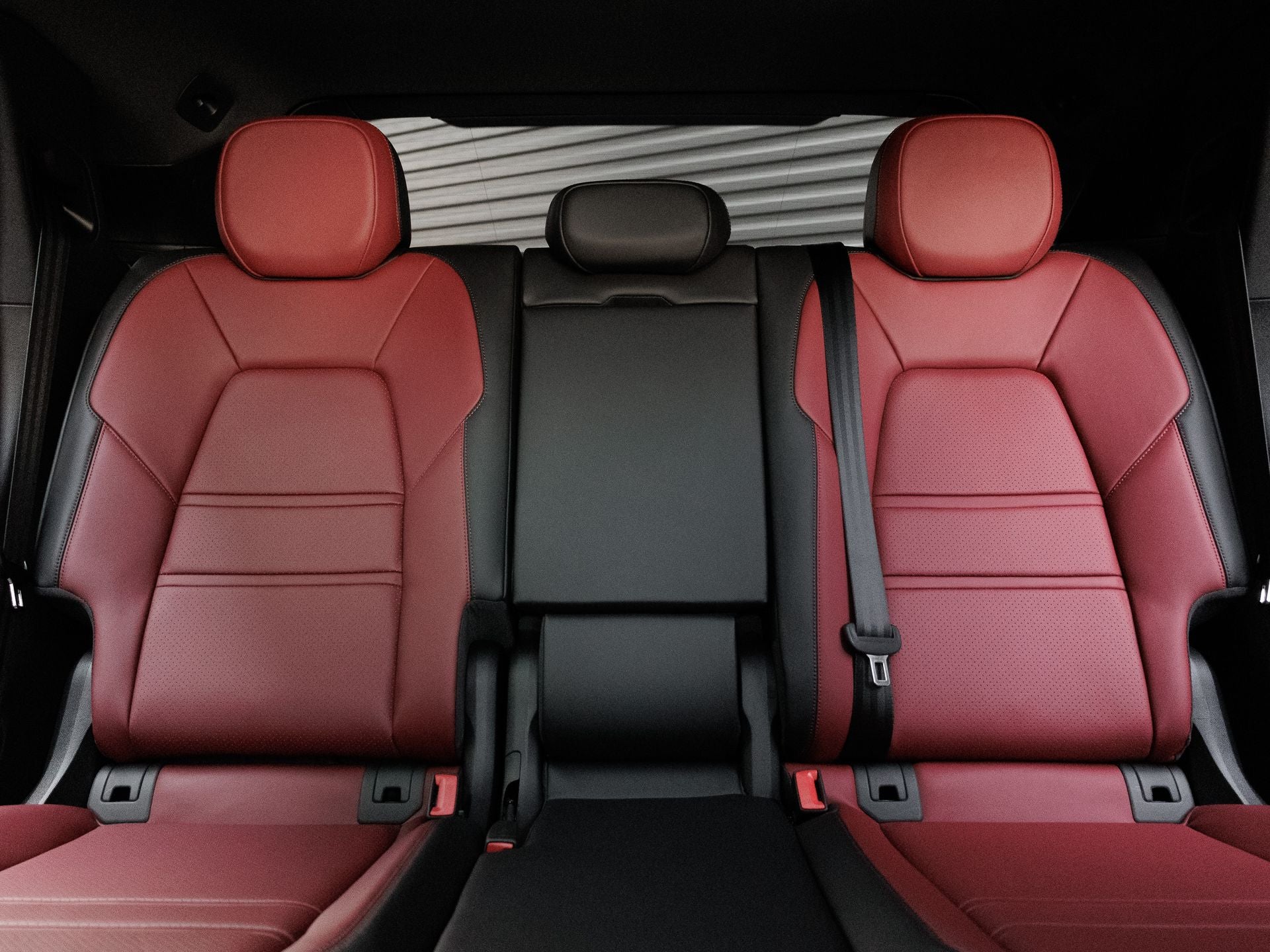 2025 Porsche Cayenne Coupe