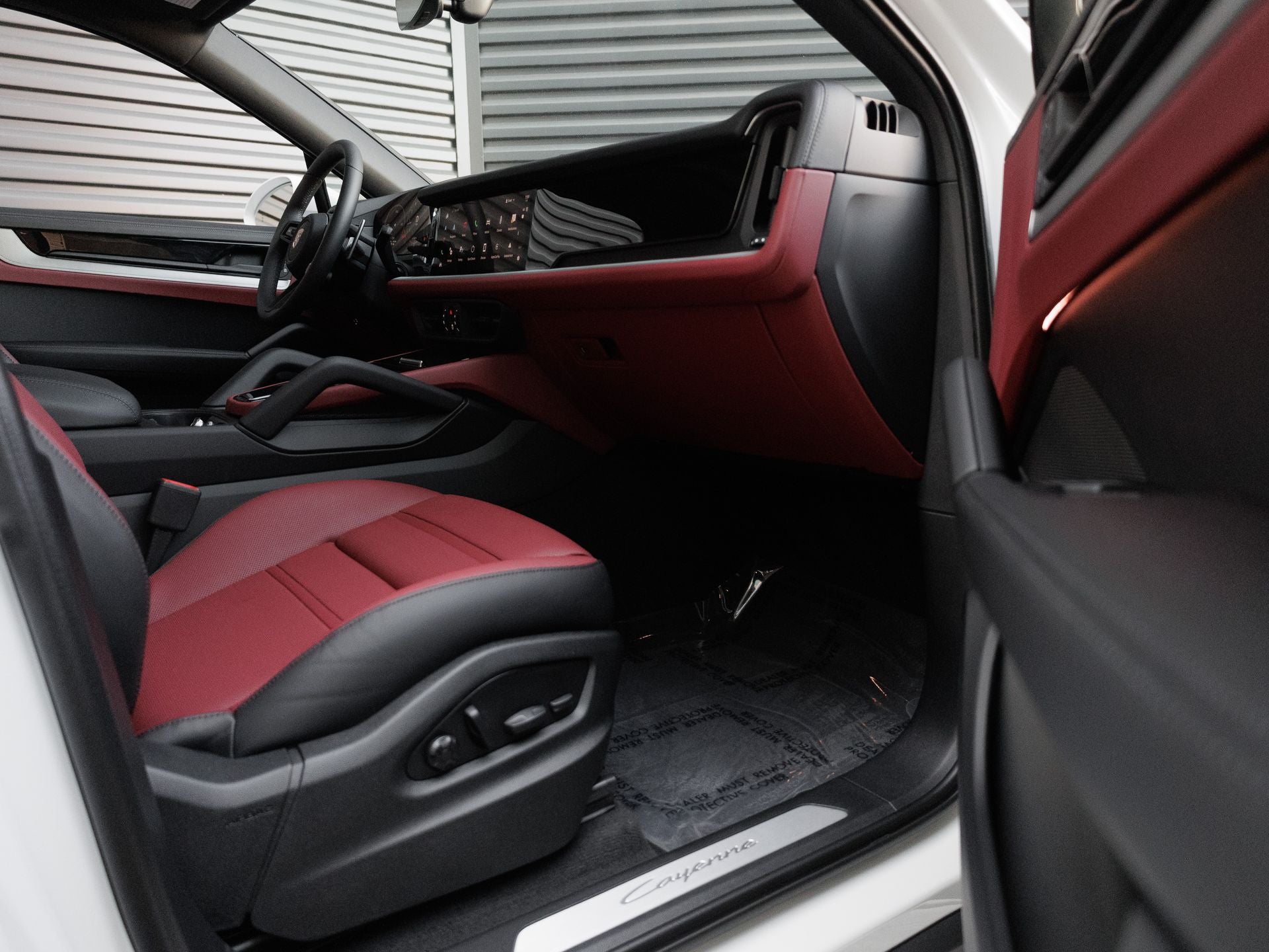 2025 Porsche Cayenne Coupe