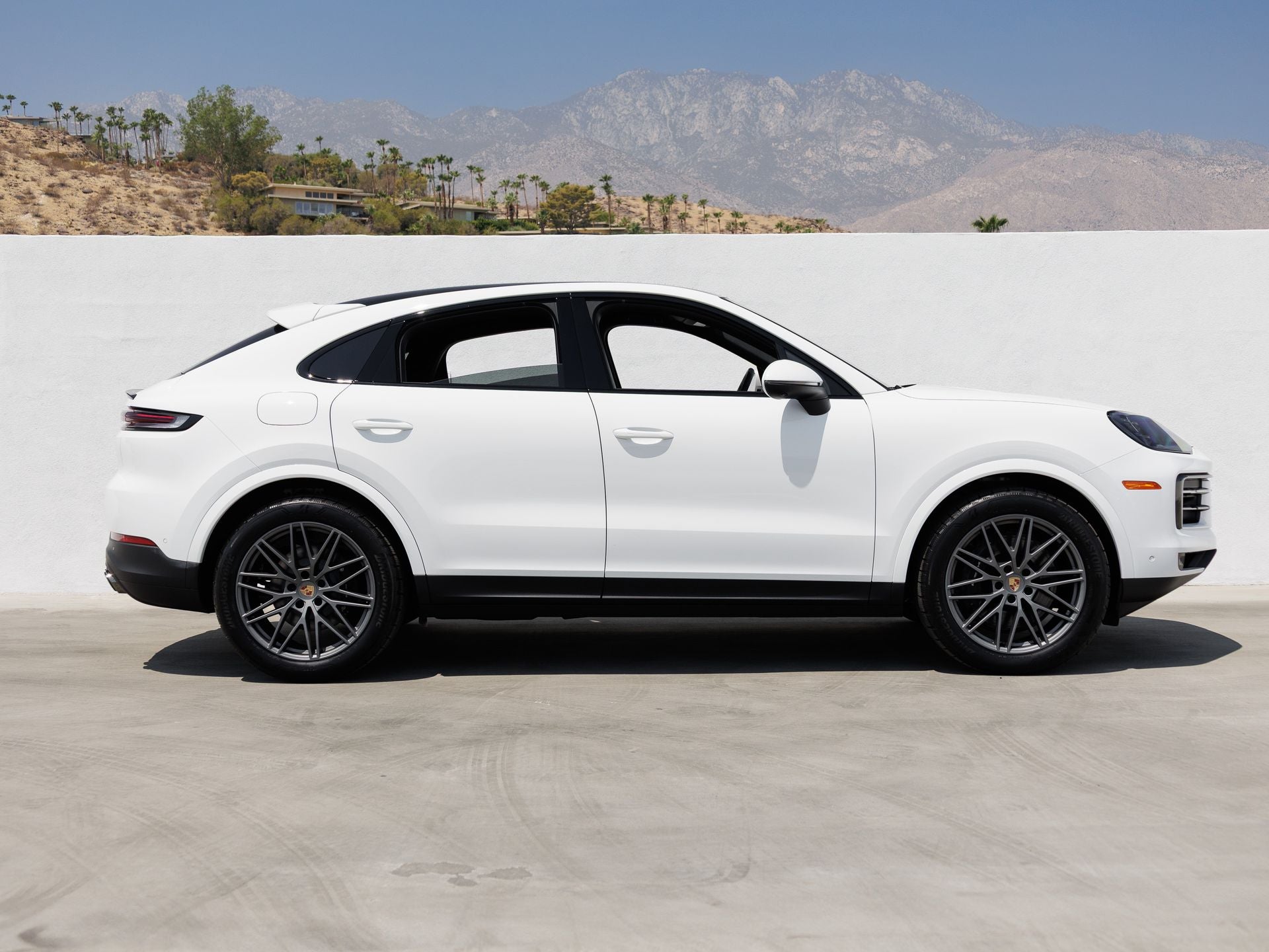 2025 Porsche Cayenne Coupe