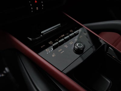 2025 Porsche Cayenne Coupe