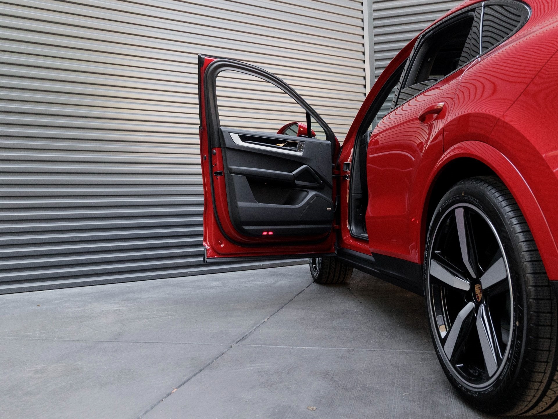 2026 Porsche Cayenne Coupe Base