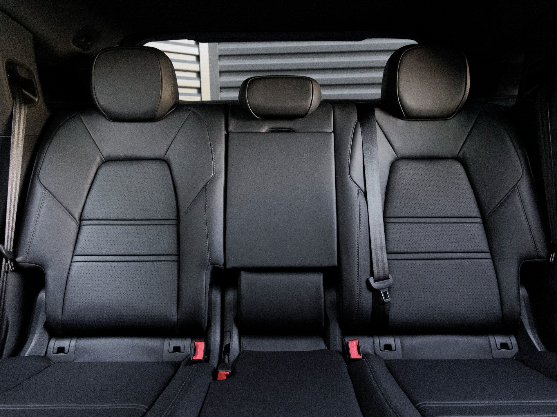 2026 Porsche Cayenne Coupe Base