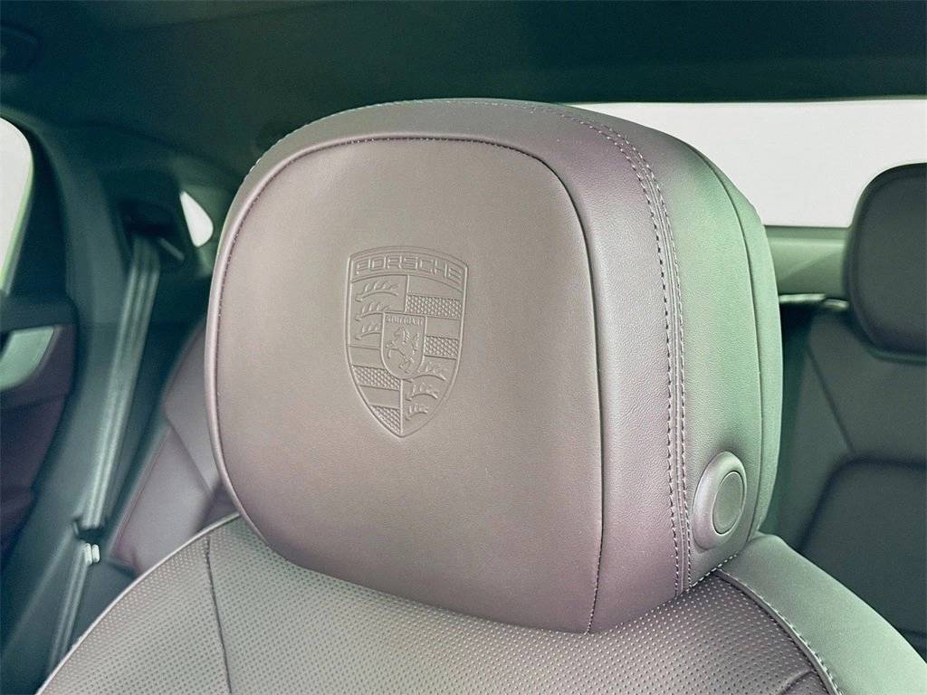 2026 Porsche Cayenne Cayenne Coupe