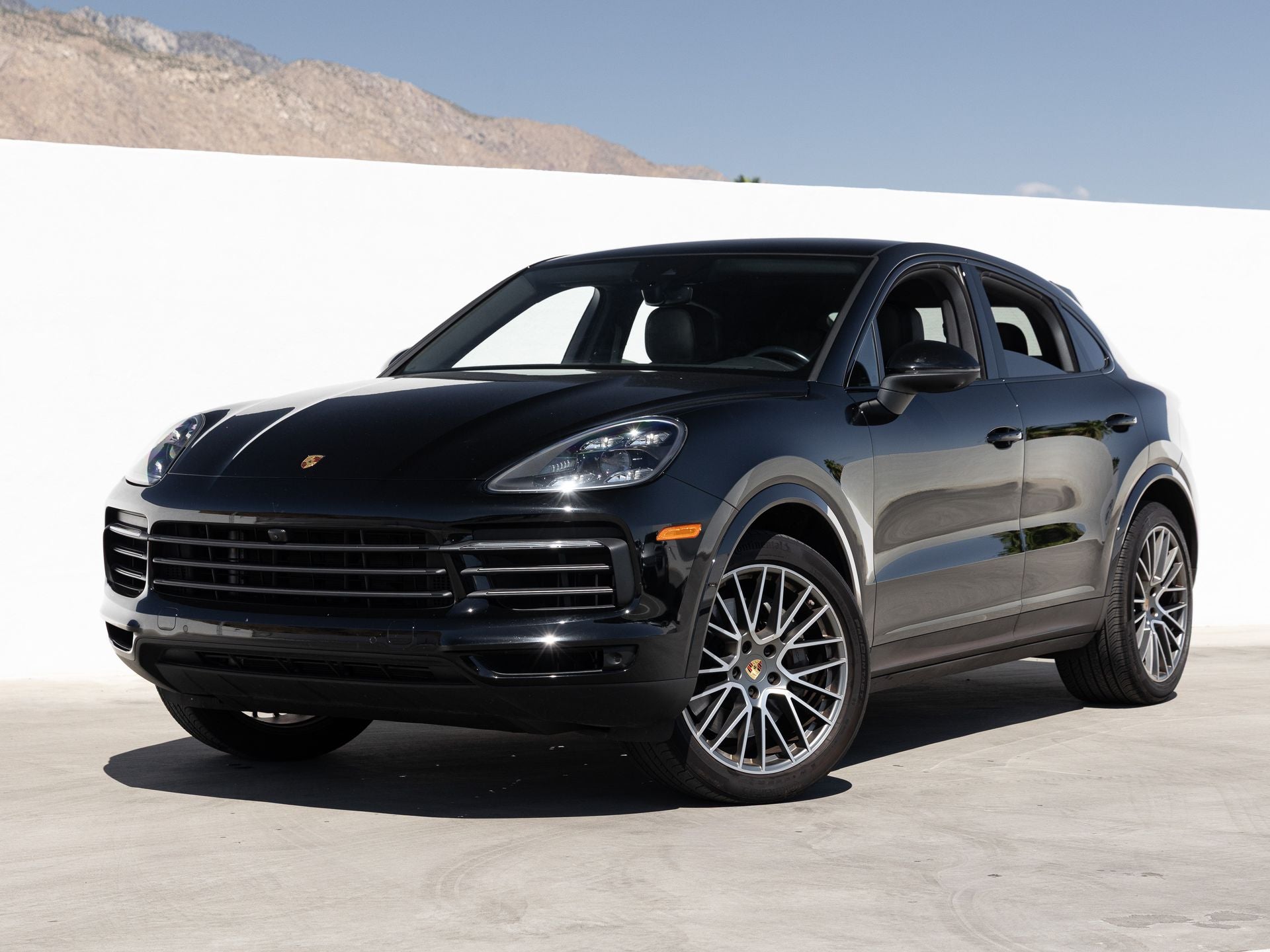 2022 Porsche Cayenne S Coupe Platinum Edition