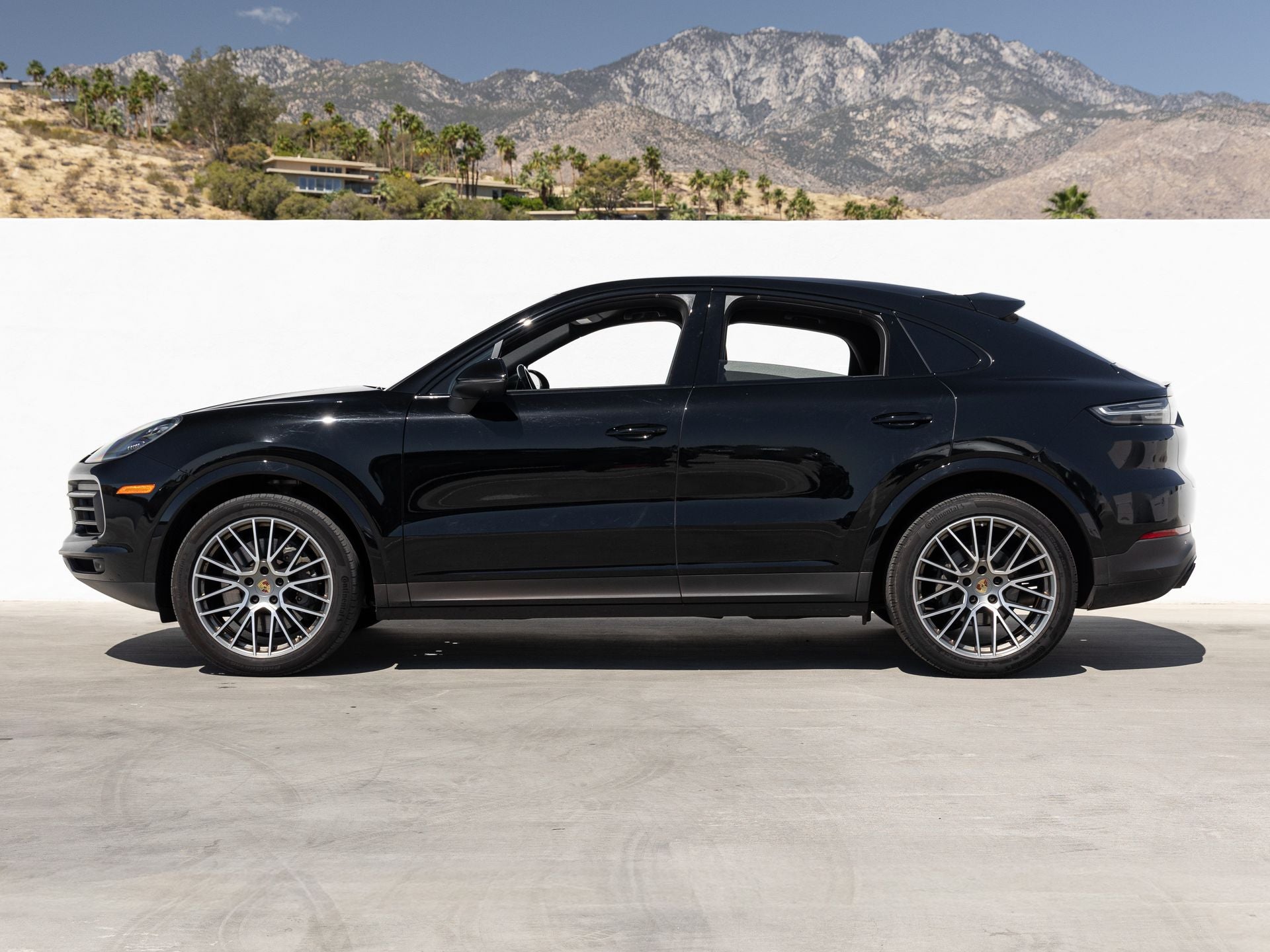 2022 Porsche Cayenne S Coupe Platinum Edition