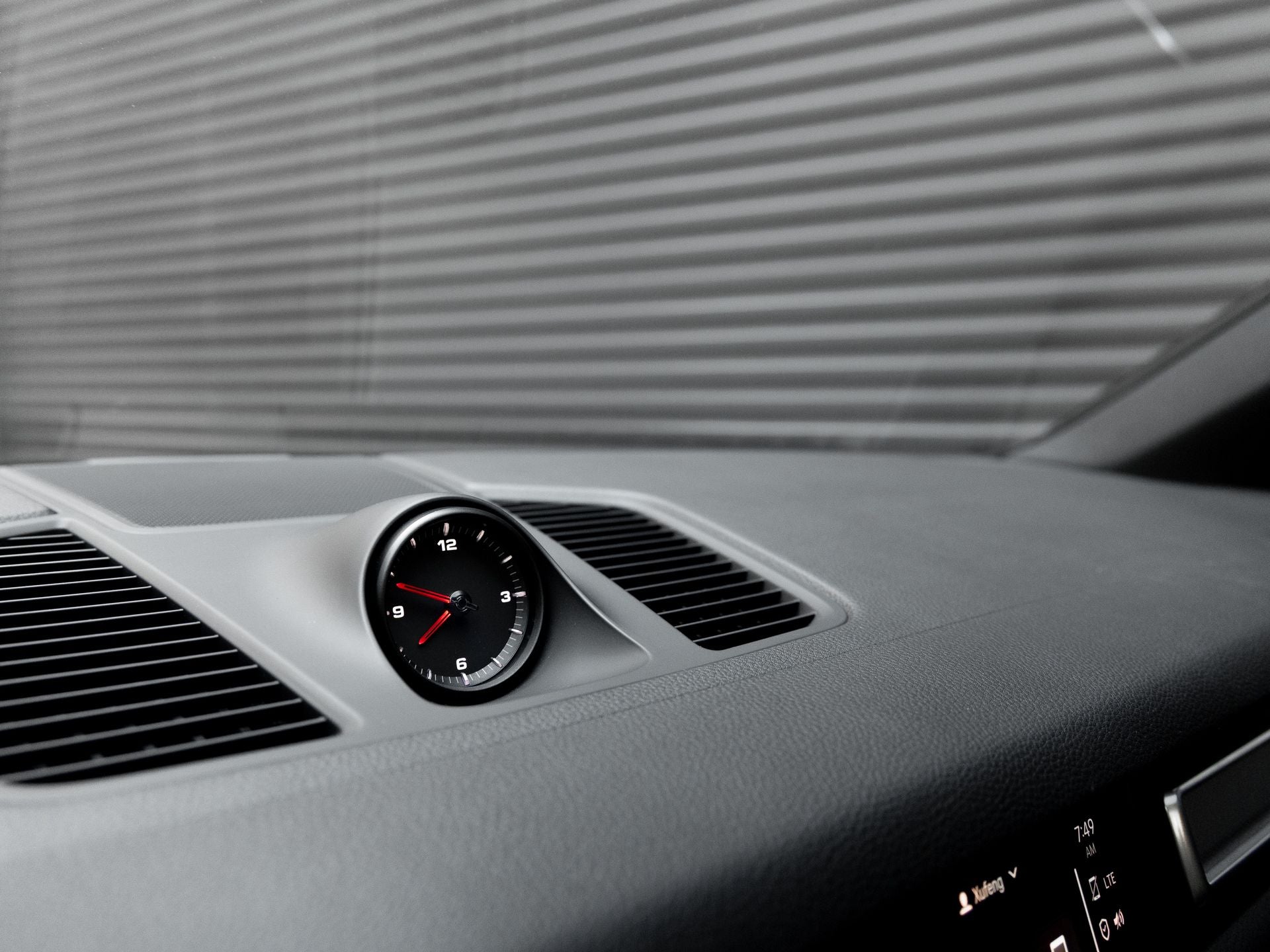 2022 Porsche Cayenne S Coupe Platinum Edition