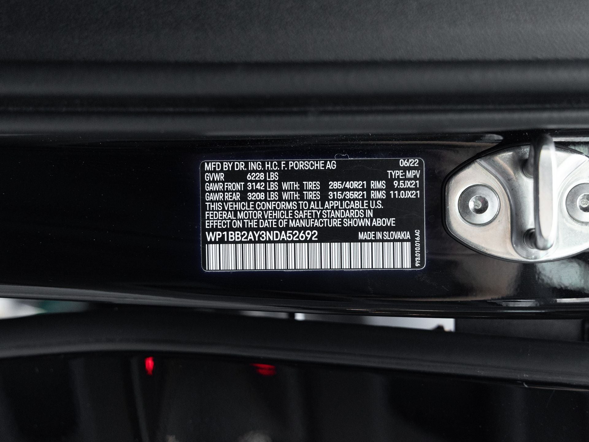 2022 Porsche Cayenne S Coupe Platinum Edition
