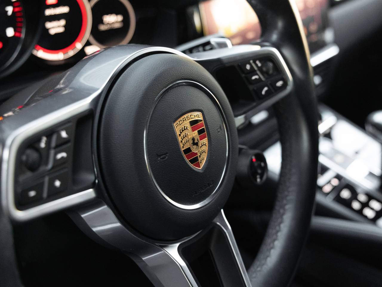 2022 Porsche Cayenne S Coupe Platinum Edition