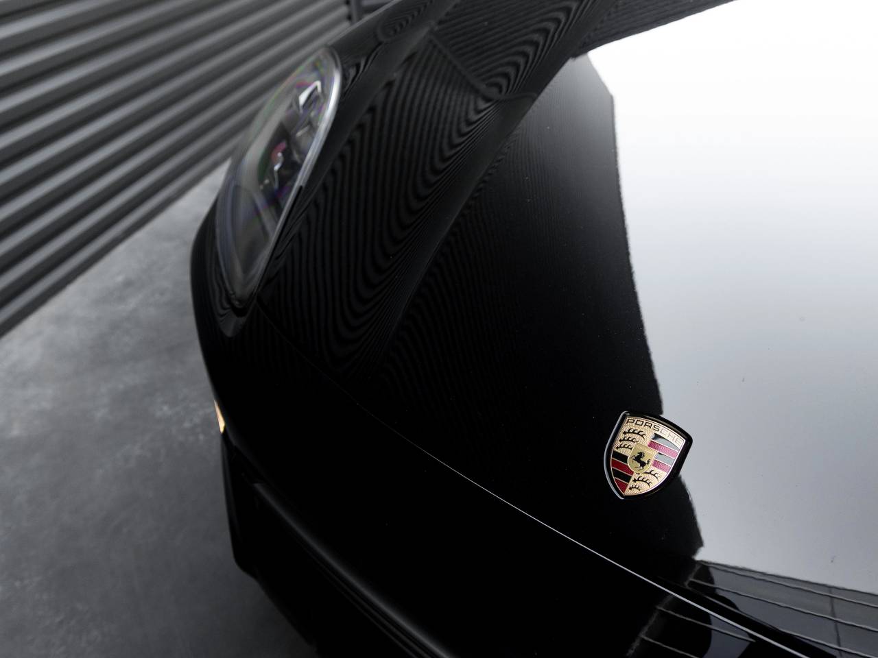 2022 Porsche Cayenne S Coupe Platinum Edition