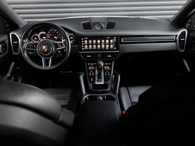 2023 Porsche Cayenne S Coupe