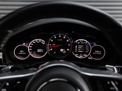 2023 Porsche Cayenne S Coupe