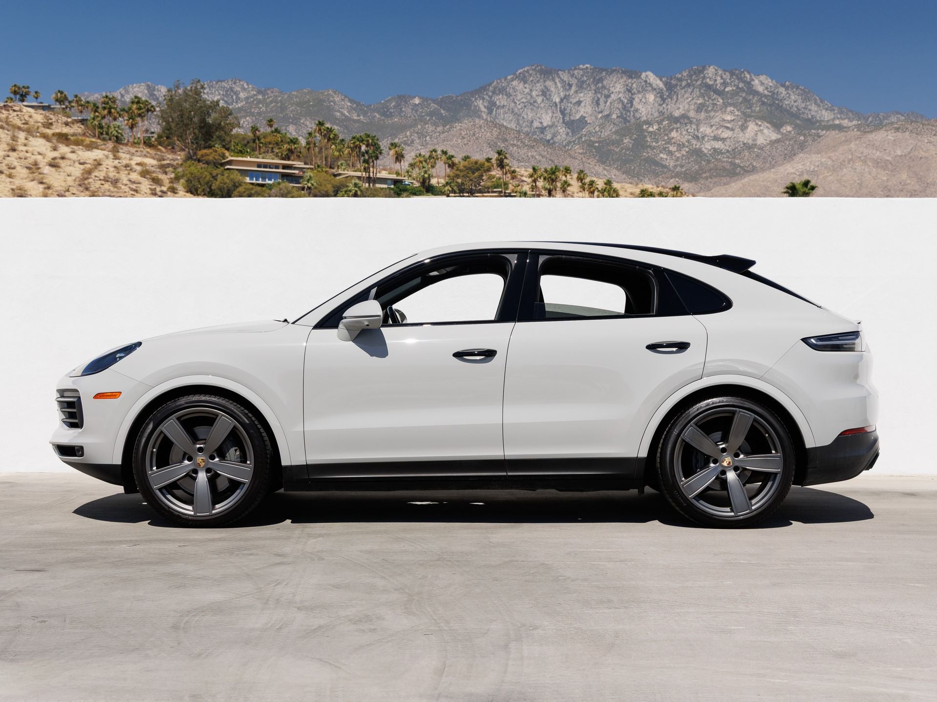 2023 Porsche Cayenne S Coupe