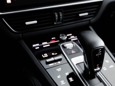 2023 Porsche Cayenne S Coupe