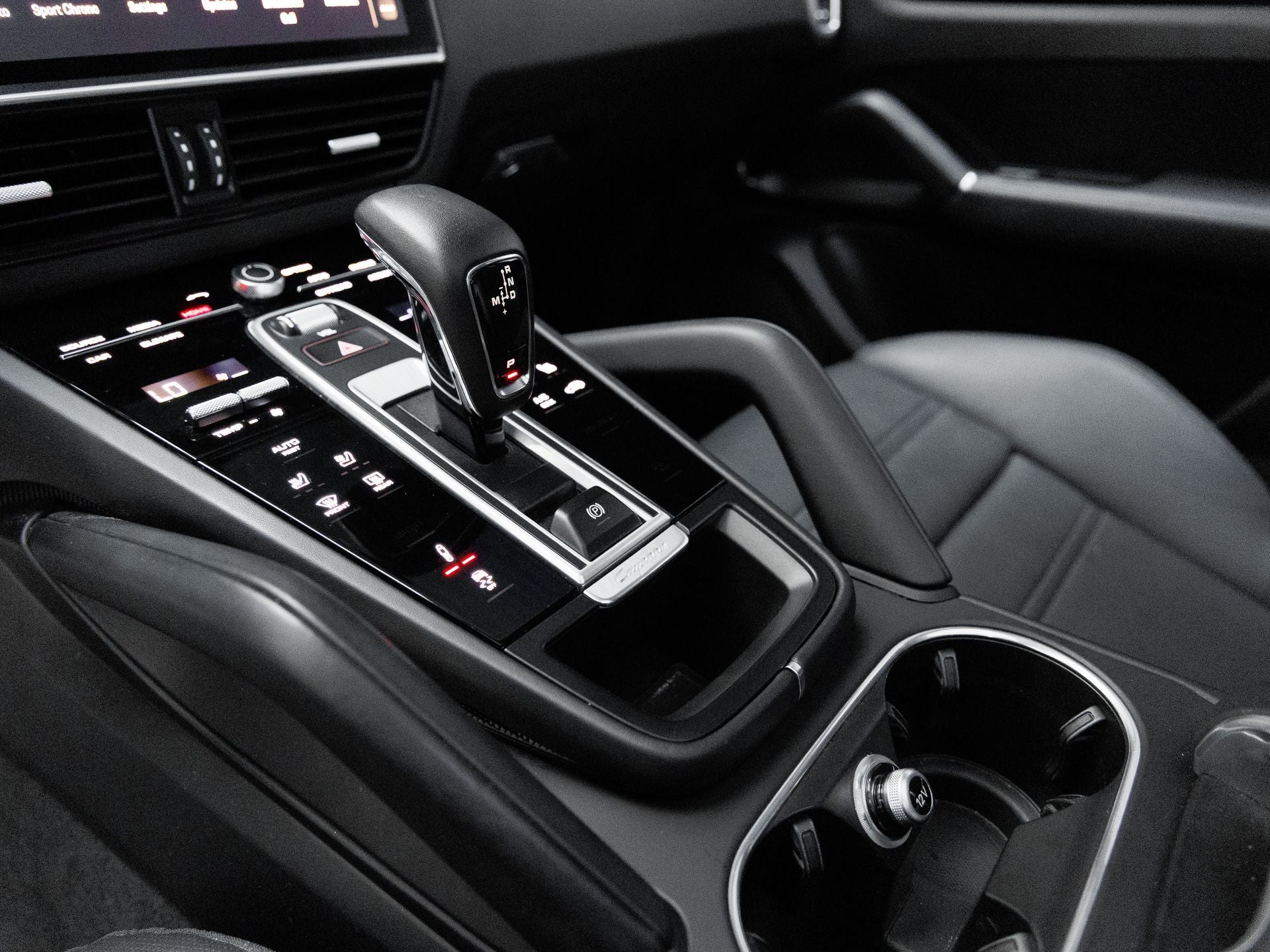 2023 Porsche Cayenne S Coupe