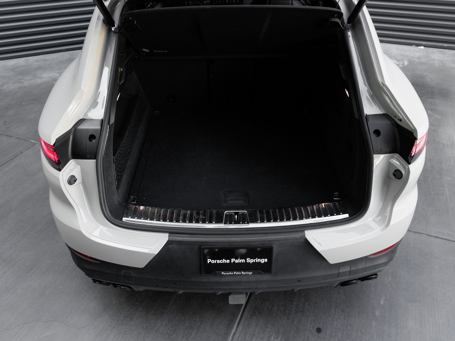 2023 Porsche Cayenne S Coupe