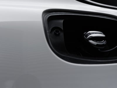 2023 Porsche Cayenne S Coupe