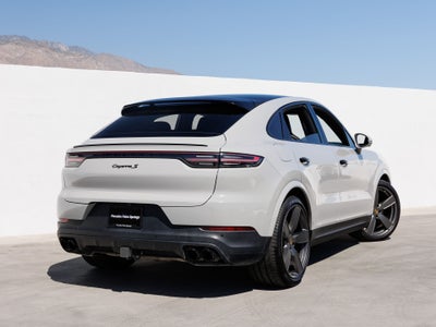 2023 Porsche Cayenne S Coupe