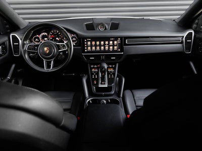 2023 Porsche Cayenne S Coupe