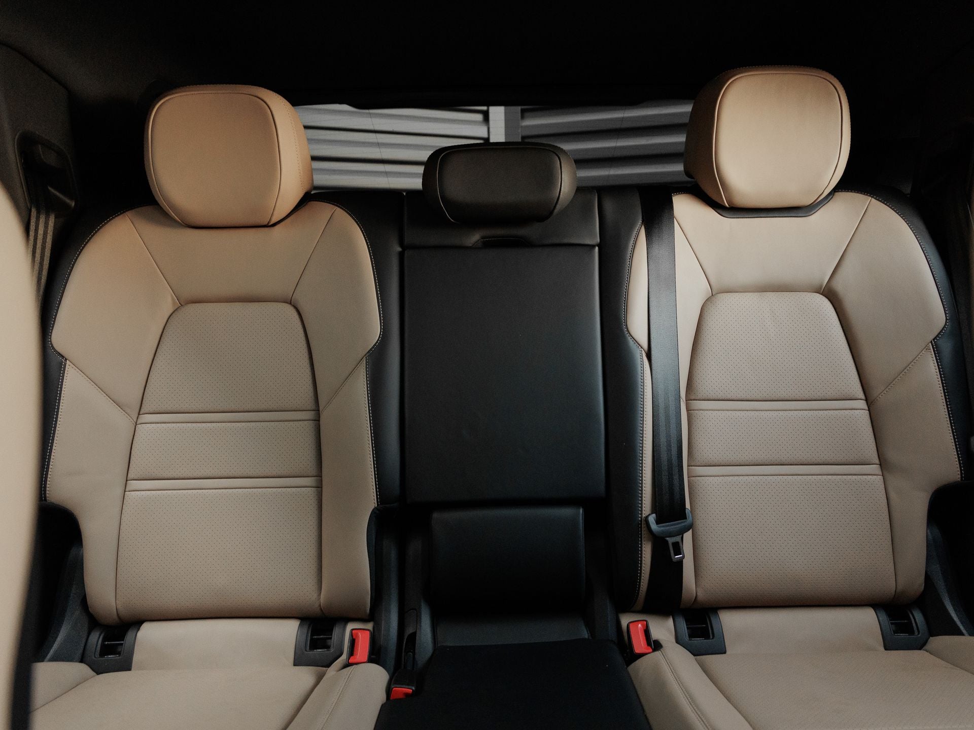 2025 Porsche Cayenne Cayenne E-Hybrid Coupe