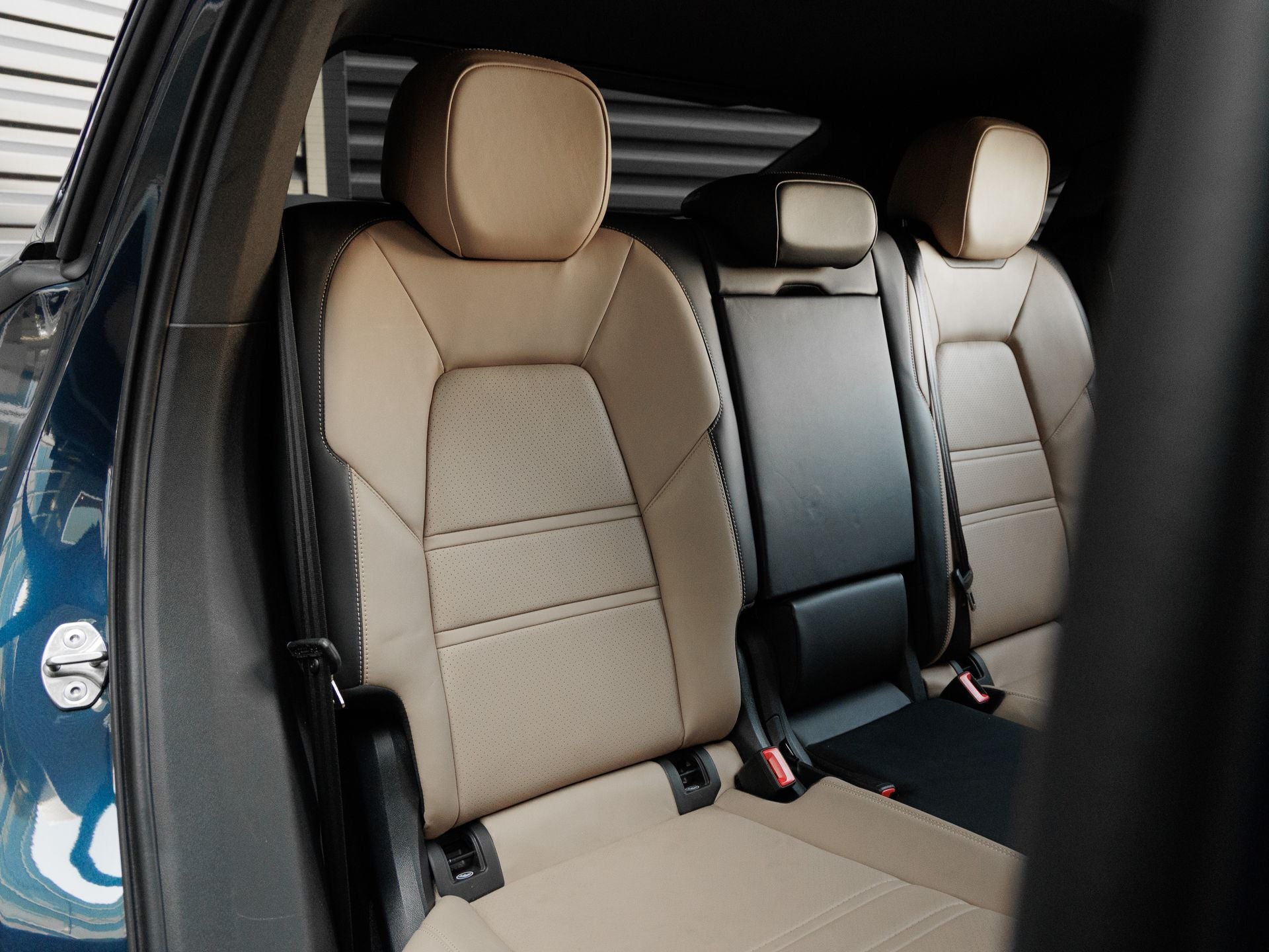 2025 Porsche Cayenne Cayenne E-Hybrid Coupe
