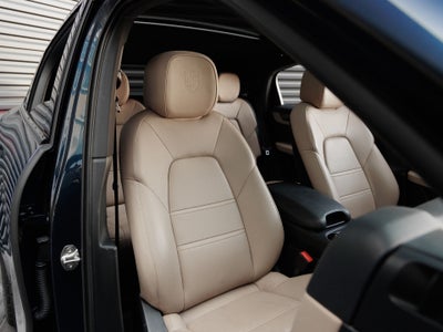 2025 Porsche Cayenne Cayenne E-Hybrid Coupe