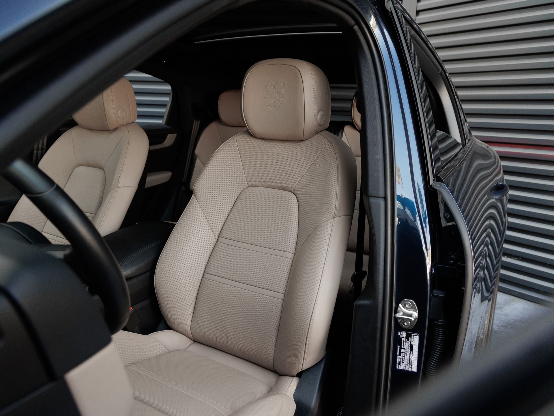 2025 Porsche Cayenne Cayenne E-Hybrid Coupe
