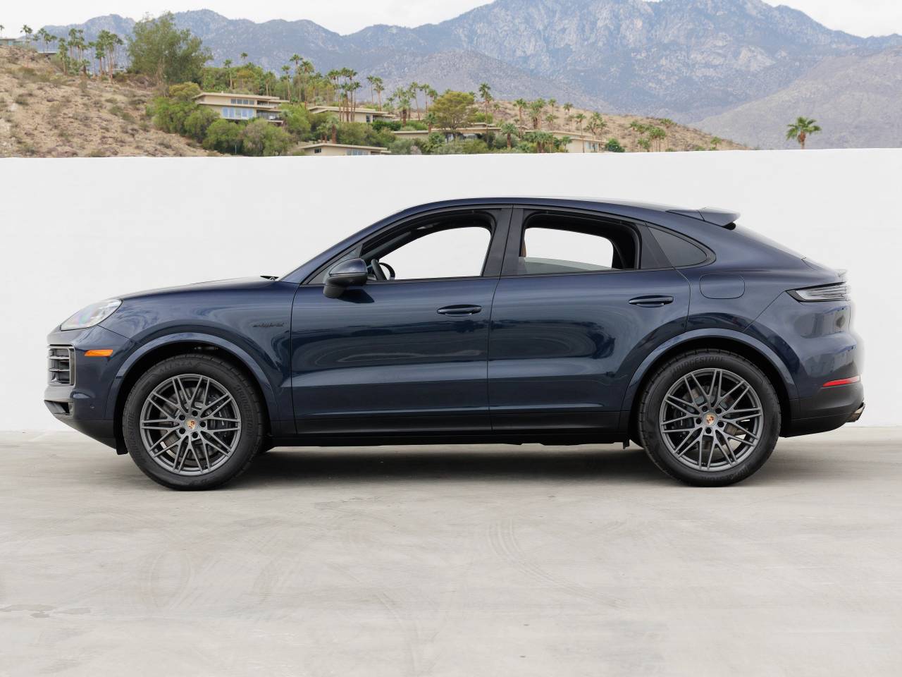 2025 Porsche Cayenne Cayenne E-Hybrid Coupe