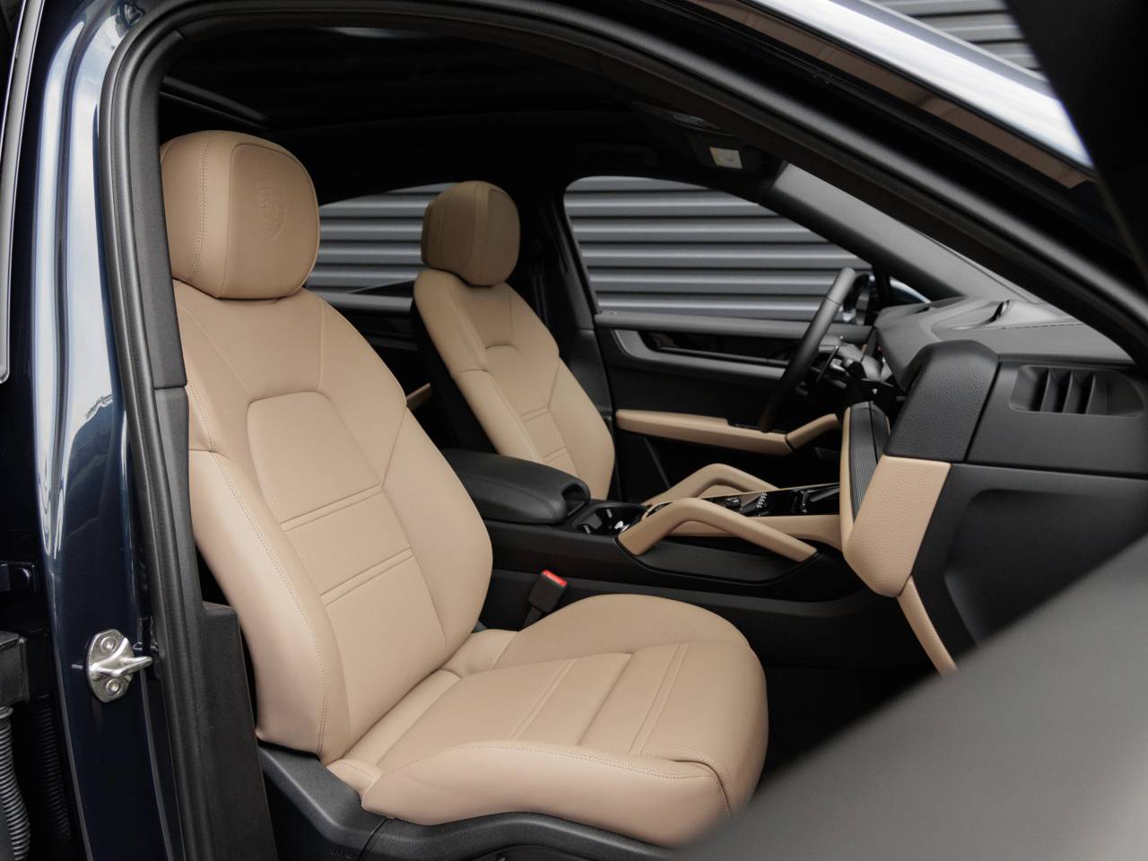 2025 Porsche Cayenne Cayenne E-Hybrid Coupe