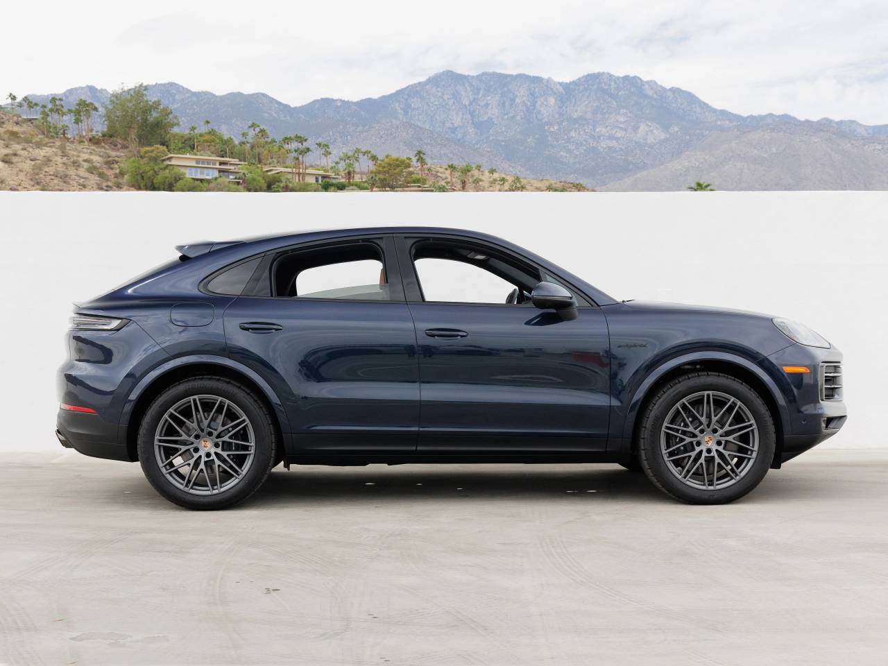 2025 Porsche Cayenne Cayenne E-Hybrid Coupe
