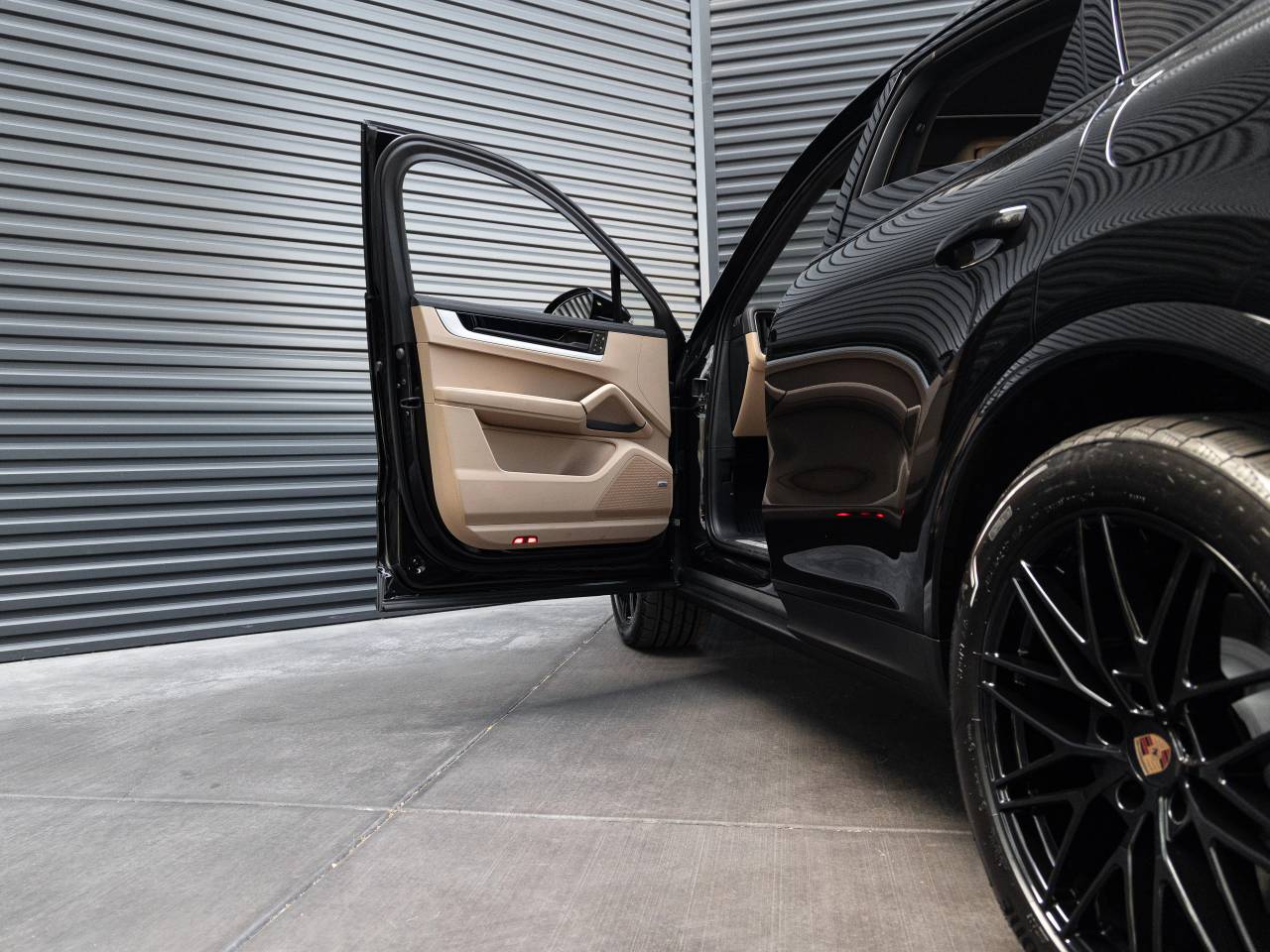 2026 Porsche Cayenne E-Hybrid Coupe