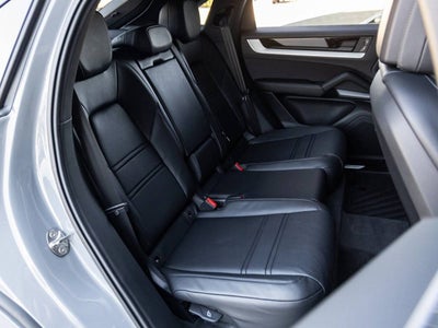 2026 Porsche Cayenne Cayenne E-Hybrid Coupe