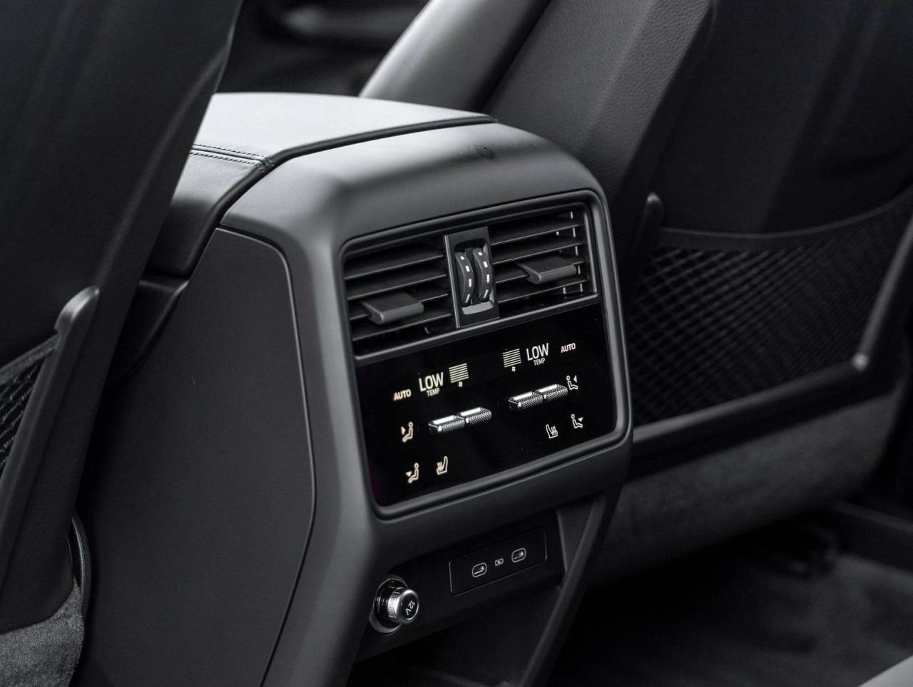 2026 Porsche Cayenne Cayenne E-Hybrid Coupe