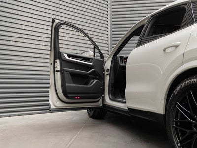 2026 Porsche Cayenne Cayenne E-Hybrid Coupe